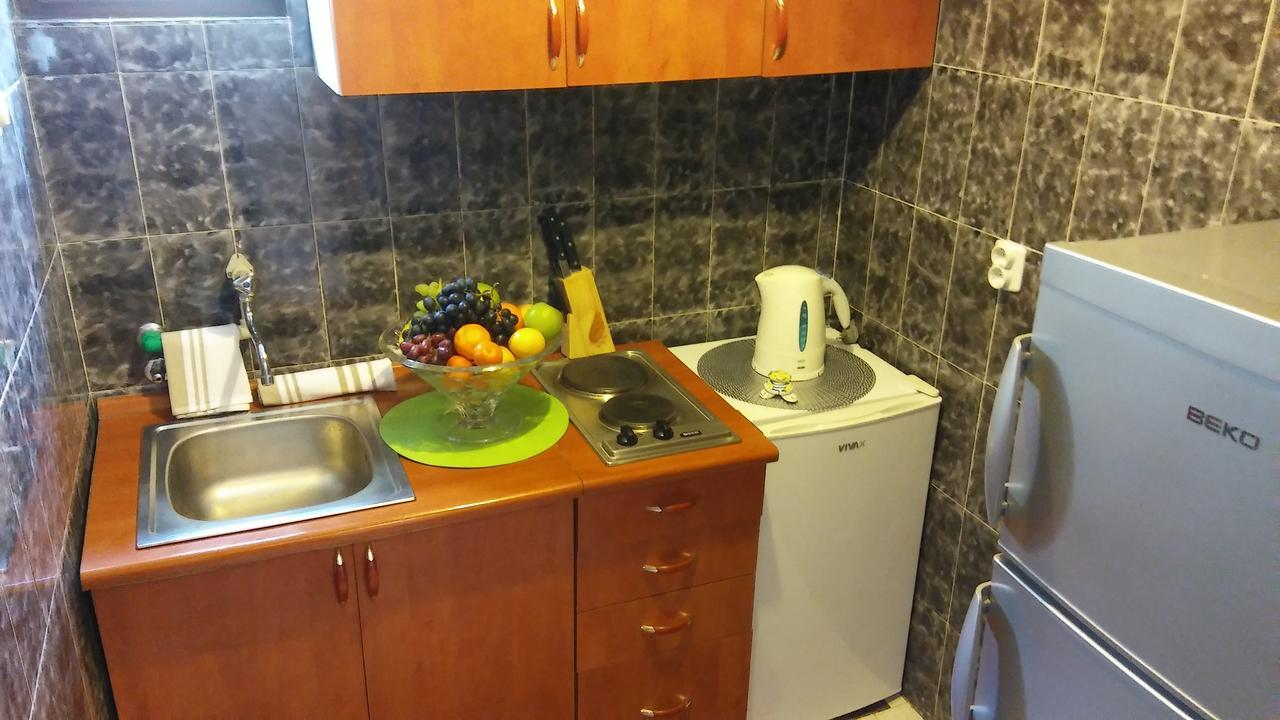 Guest House Villa Castio Petrovac Exterior photo