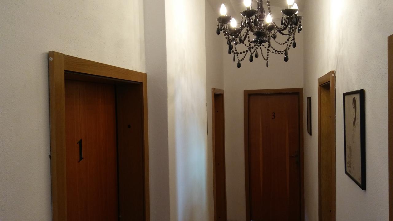 Guest House Villa Castio Petrovac Exterior photo