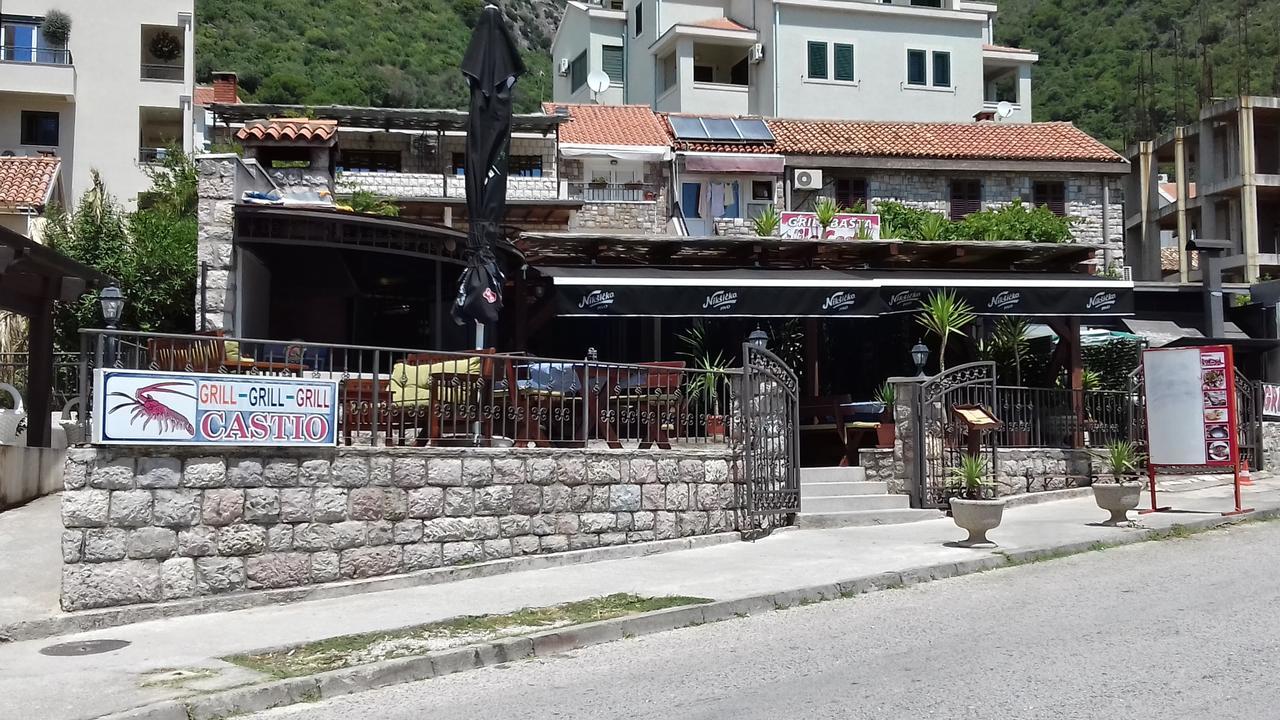 Guest House Villa Castio Petrovac Exterior photo