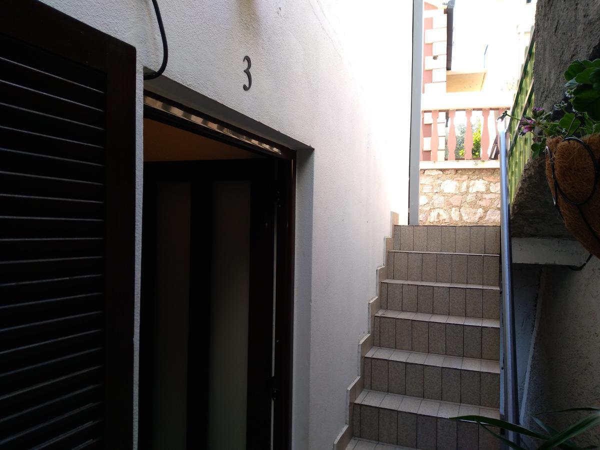 Guest House Villa Castio Petrovac Exterior photo